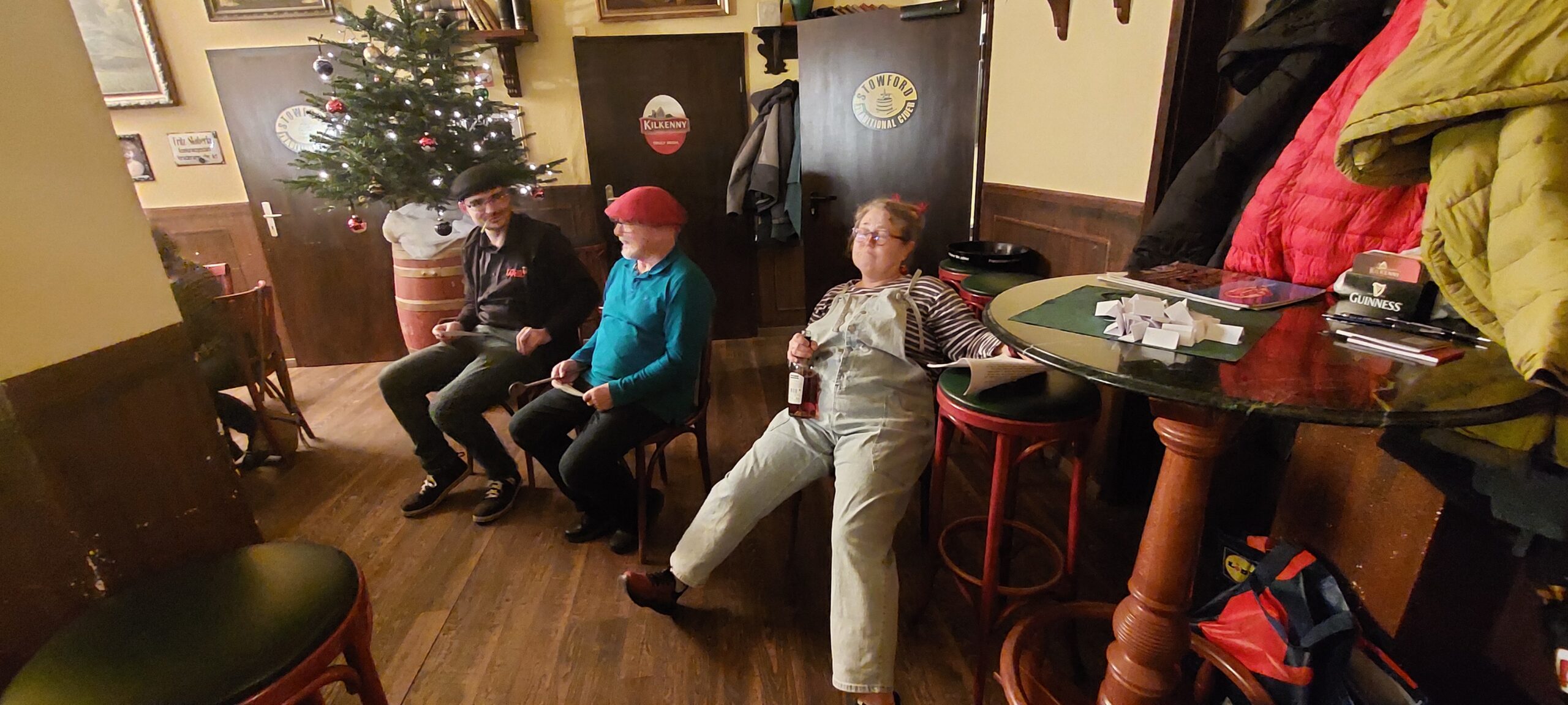 Ein Weihnachtsfest im Irish Pub: Ein frohes Fest für unsere Vereinsmitglieder! Bild