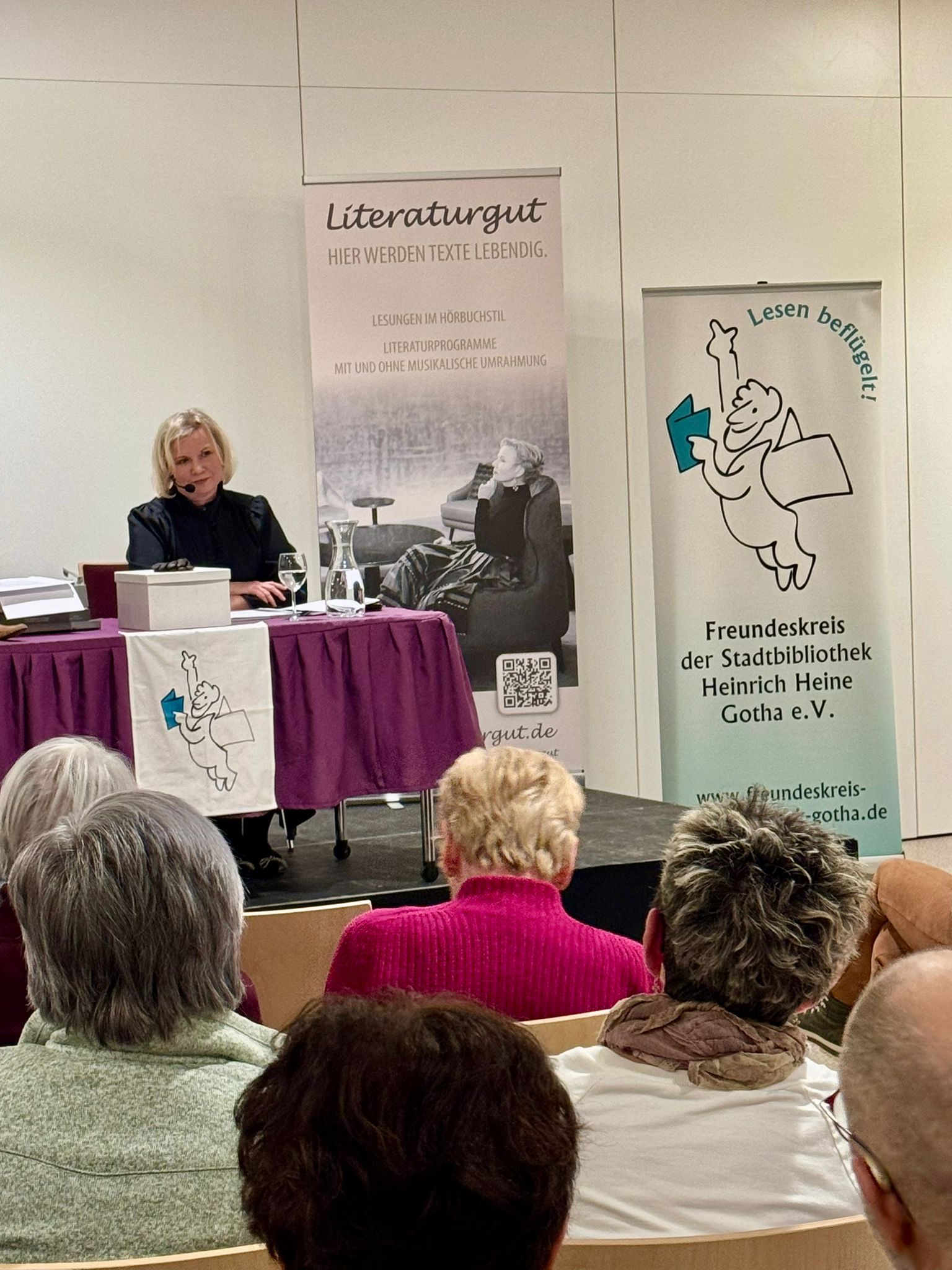 „Mama bringt die Wäsche“ – Ein Abend zu Erich Kästner mit Ines Körner Bild